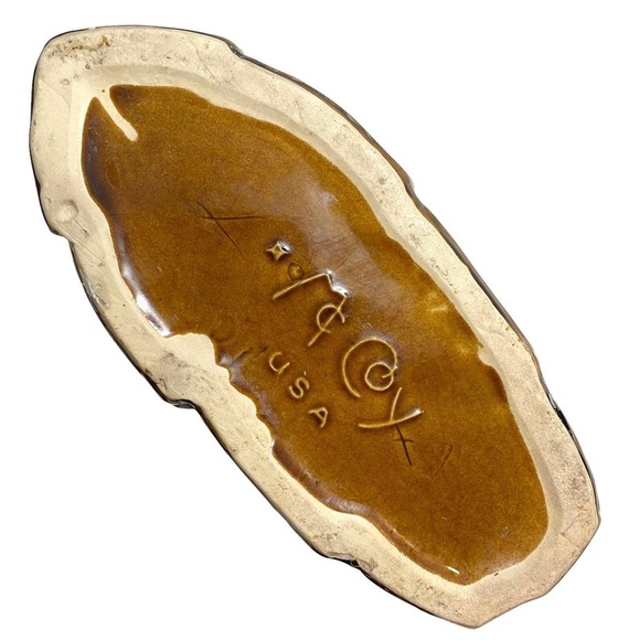 Vintage 1950s McCoy Large Lotus Centerpiece Pottery Planter - Flower Form Vase - Picture 6 of 10